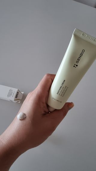 젠바이오 코스메틱스 젠바이오수딩크림]   가려운 피부 & 아토피 원픽 크림 — 5점을 준 리뷰어가 2022년 8월 올린 사용 사진