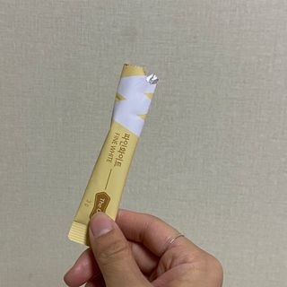 디오르 파인화이트 — 2.5점을 준 리뷰어가 2022년 1월 올린 사용 사진