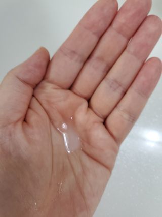 플레라디 에델바이스 오일 밸런싱 토너 — 4점을 준 리뷰어가 2021년 7월 올린 사용 사진
