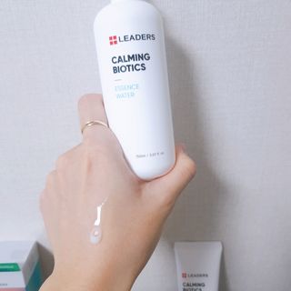 리더스코스메틱 리더스 카밍 바이오틱스 에센스 워터 — 5점을 준 리뷰어가 2021년 2월 올린 사용 사진