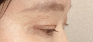 더소설 소설 블랙아이래쉬 세럼 10g(SOSEOL BLACK EYELASH SERUM 10g) — 4.5점을 준 리뷰어가 2023년 12월 올린 사용 사진