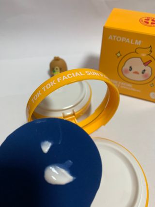 아토팜 톡톡 페이셜 선팩트 SPF43 PA+++ — 5점을 준 리뷰어가 2021년 3월 올린 사용 사진