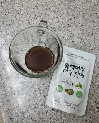 참유원 특허제조 활력 여주진액 여주즙 50포 — 5점을 준 리뷰어가 2022년 3월 올린 사용 사진