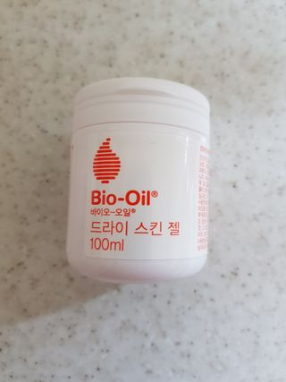 바이오오일 [바이오-오일] 드라이 스킨 젤 100ml — 5점을 준 리뷰어가 2021년 10월 올린 사용 사진