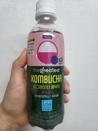 더그레잇티 콤부차 [매일유업] 더그레잇티 44kcal 콤부차 300ml *12개입 (오리지널 6개+베리리치 6개) — 5점을 준 리뷰어가 2023년 7월 올린 사용 사진