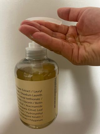 빅그린 안티 헤어로스 탈모 카렌듈라 바이옴 샴푸 500ml (지성두피용) — 4.5점을 준 리뷰어가 2022년 7월 올린 사용 사진