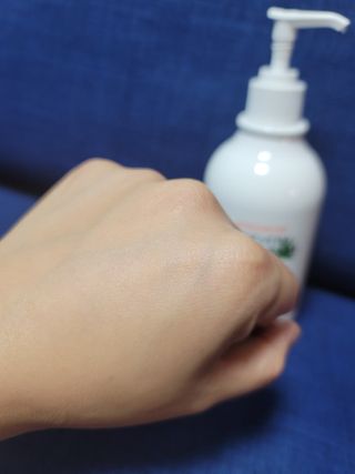 [닥터문] 프리미엄 알로에베라 선크림 500ml — 5점을 준 리뷰어가 2022년 7월 올린 사용 사진