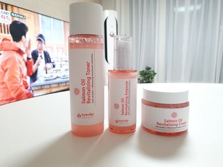 아이앤립 / EYENLIP 아이앤립 연어오일 리바이탈라이징 토너+앰플+크림 3종 세트 — 5점을 준 리뷰어가 2021년 7월 올린 사용 사진