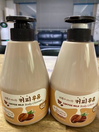 [과일나라] 피부가 마시는 커피우유 바디클렌저&바디로션 — 5점을 준 리뷰어가 2022년 3월 올린 사용 사진