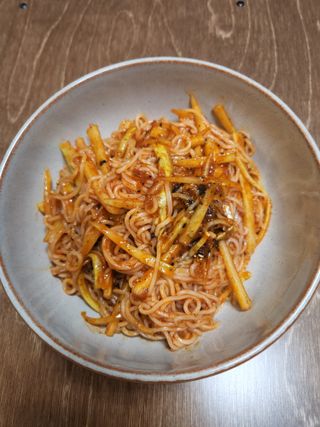 [한면원] 비빔국수 2인분 — 5점을 준 리뷰어가 2022년 8월 올린 사용 사진