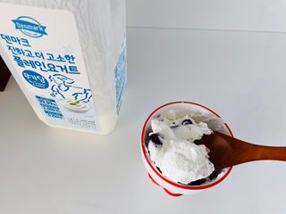 *구매평_[덴마크] 진하고 더 고소한 무가당 플레인 요거트 1.8L — 5점을 준 리뷰어가 2025년 9월 올린 사용 사진