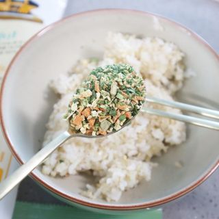 해풀잎 누구나 김밥*1ea [(혼합야채 35g *1ea,  김밥김 (5g, 5ea),  양념간장 (6g, 5ea), 참기름(5g, 2ea)] — 4점을 준 리뷰어가 2022년 7월 올린 사용 사진