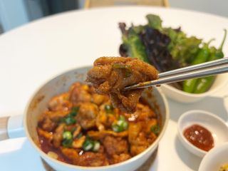 (주)마니커 마니커 춘천식 닭갈비 [냉동 500g] — 4.5점을 준 리뷰어가 2022년 11월 올린 사용 사진