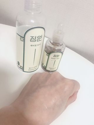 정원 제비꽃 토너 — 5점을 준 리뷰어가 2021년 8월 올린 사용 사진