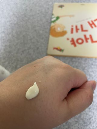 mom e 맘이 내추럴 베이비 케어 샴푸앤바스+로션 — 5점을 준 리뷰어가 2021년 1월 올린 사용 사진