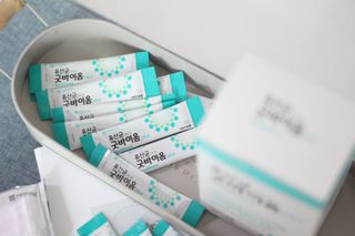 프리마인 유산균 국가지정연구소 선정, 살아있는 생유산균 200억 마리의 힘. 유산균n굿바이옴플러스 — 5점을 준 리뷰어가 2021년 11월 올린 사용 사진