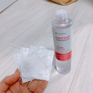 리더스코스메틱 리더스 퍼스트 샷 액티브 에센스 토닝 컨트롤 & 포어 컨트롤 — 4점을 준 리뷰어가 2022년 1월 올린 사용 사진