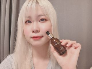 스킨큐어 산다화 비타민c 화이트닝 에센스 30ml — 4.5점을 준 리뷰어가 2023년 10월 올린 사용 사진
