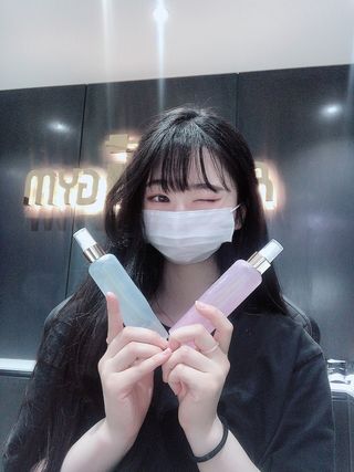 멈칫 X 최준 헤어 앤 바디미스트 소프트블루솝, 마젠타레이디 2종 — 5점을 준 리뷰어가 2021년 6월 올린 사용 사진