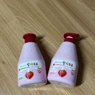 [과일나라] 피부가 마시는 딸기우유 바디클렌저&바디로션 — 5점을 준 리뷰어가 2022년 10월 올린 사용 사진