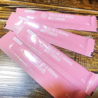 주식회사 얼굴반쪽 [얼굴반쪽 가르시니아 2,800mg] x 14포 1주 젤리 다이어트 보조제 체지방감소 — 5점을 준 리뷰어가 2021년 10월 올린 사용 사진