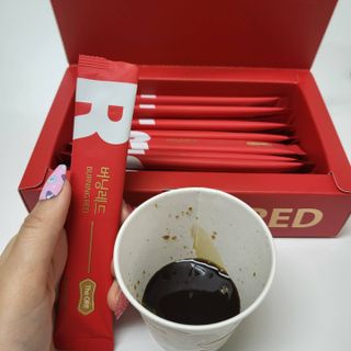 디오르 버닝레드 — 5점을 준 리뷰어가 2021년 12월 올린 사용 사진