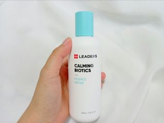 리더스코스메틱 리더스 카밍 바이오틱스 에센스 워터 — 5점을 준 리뷰어가 2021년 7월 올린 사용 사진