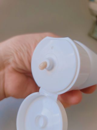 바디셀런스 벤토나이트 데일리 약산성 딥클렌징폼 120ml — 5점을 준 리뷰어가 2022년 1월 올린 사용 사진