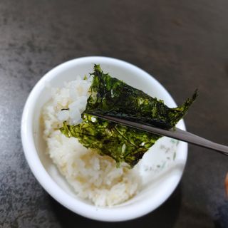 [해림맛김] 들기름에 구운 바삭바삭 김 4종 세트 + 1종 랜덤발송 총5개입 — 5점을 준 리뷰어가 2021년 2월 올린 사용 사진