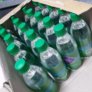 몽베스트 Montbest with Sparkling water Plain 20병 — 5점을 준 리뷰어가 2022년 6월 올린 사용 사진