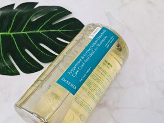 닥터시드 페퍼민트 앤 레몬 비건 비듬케어 쿨 탈모 샴푸 (1000ml) — 5점을 준 리뷰어가 2023년 7월 올린 사용 사진