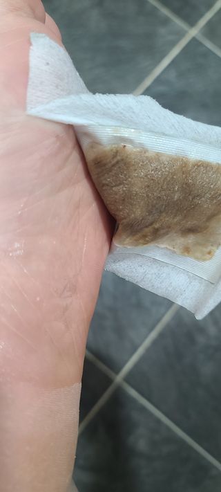 [레제르] 아로마 수액패치 발패치 30매입 -라벤더향/유칼립투스향/대나무향 — 4점을 준 리뷰어가 2022년 4월 올린 사용 사진