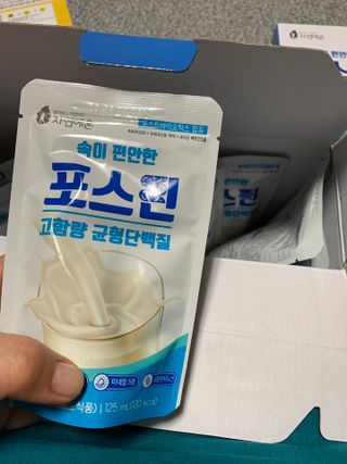 자연에온 마시는 프로틴 고함량 균형단백질 음료 포스틴 125ml 10개입 1BOX — 4점을 준 리뷰어가 2021년 4월 올린 사용 사진