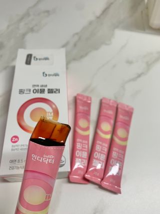 [인디닥터] 면역 생생 핑크 이뮨 젤리 — 4.5점을 준 리뷰어가 2022년 5월 올린 사용 사진