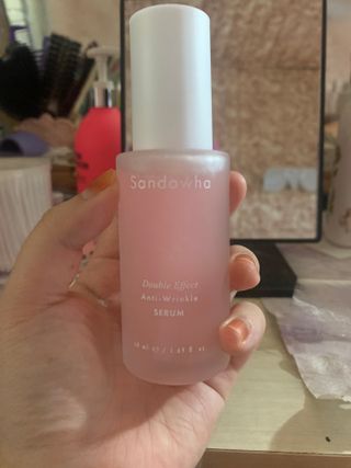 산다화 더블 이펙트 안티 링클 세럼 50ml — 3.5점을 준 리뷰어가 2021년 11월 올린 사용 사진