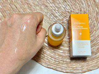 체르엠 스템앤셀 비타민 브라이트닝 에센스 30ml 1개 — 5점을 준 리뷰어가 2022년 3월 올린 사용 사진