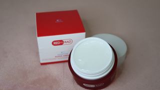 레드투래드 센서티브 슈퍼 크림 50ml — 4점을 준 리뷰어가 2021년 10월 올린 사용 사진