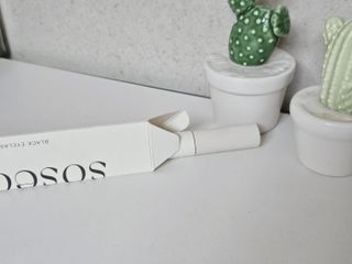 더소설 소설 블랙아이래쉬 세럼 10g(SOSEOL BLACK EYELASH SERUM 10g) — 5점을 준 리뷰어가 2023년 12월 올린 사용 사진