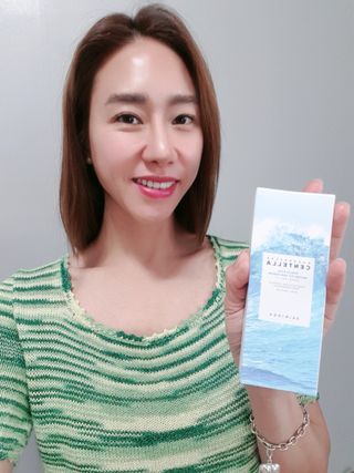 MF[스킨1004] 마다가스카르 센텔라 히알루-시카 워터핏 선세럼 50ml — 5점을 준 리뷰어가 2024년 5월 올린 사용 사진