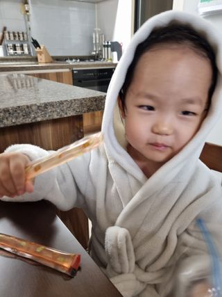 젤리벨리 젤리스틱 어쏘티드 900g — 3점을 준 리뷰어가 2022년 11월 올린 사용 사진