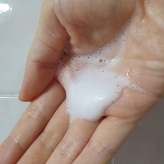 웰리카_V CARE 웰리카 락토 리프레싱 이너클렌저 50ml — 5점을 준 리뷰어가 2021년 3월 올린 사용 사진