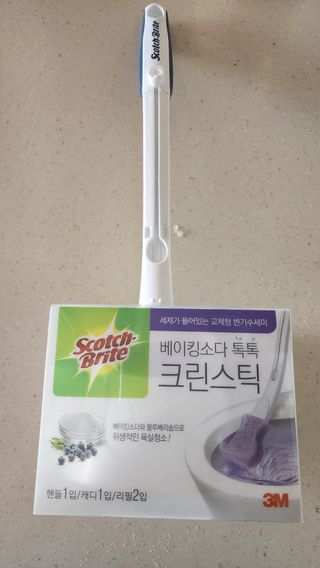 3M 스카치브라이트 크린스틱 베이킹소다 핸들 + 리필 2입 + 캐디 — 5점을 준 리뷰어가 2023년 5월 올린 사용 사진