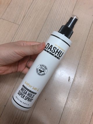 다슈코리아 다슈 포 맨 프리미엄 메가 홀드 슈퍼 스프레이 250ml — 5점을 준 리뷰어가 2021년 6월 올린 사용 사진