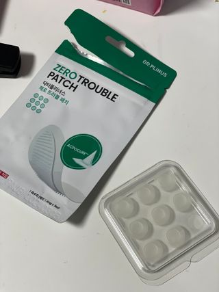 닥터플리너스 제트 큐어 크림 30ml + 제로 트러블 패치 9EA — 4점을 준 리뷰어가 2022년 3월 올린 사용 사진