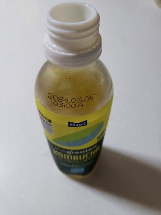 더그레잇티 콤부차 [매일유업] 더그레잇티 44kcal 콤부차 300ml *12개입 (오리지널 6개+베리리치 6개) — 5점을 준 리뷰어가 2023년 8월 올린 사용 사진