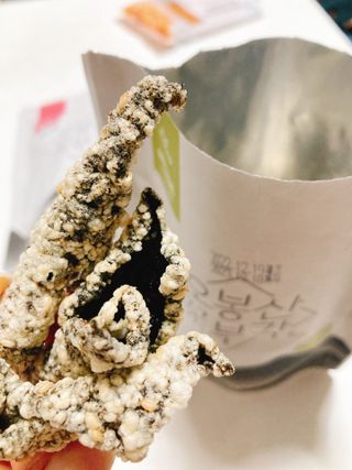 오봉산꽃부각 [만나식품] 오봉산 꽃부각 3가지 맛(오리지널, 새우맛, 매운고추맛) — 4점을 준 리뷰어가 2022년 12월 올린 사용 사진