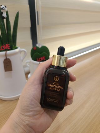소담스퀘어 상암 솔포그 비타민 화이트닝 앰플 50ml 안티에이징 항산화 가미 잡티 트러블 세라마이드 — 5점을 준 리뷰어가 2022년 11월 올린 사용 사진