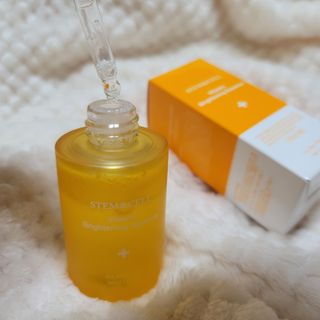 체르엠 스템앤셀 비타민 브라이트닝 에센스 30ml 1개 — 4점을 준 리뷰어가 2021년 6월 올린 사용 사진