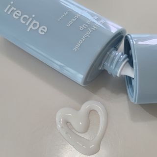 아이레시피 마일드 히알루로닉 모이스트 업 선스크린 SPF50+ PA++++ — 5점을 준 리뷰어가 2023년 6월 올린 사용 사진
