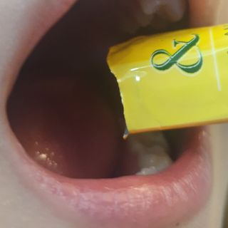 비타앤C 레몬맛, 망고맛 — 5점을 준 리뷰어가 2021년 6월 올린 사용 사진